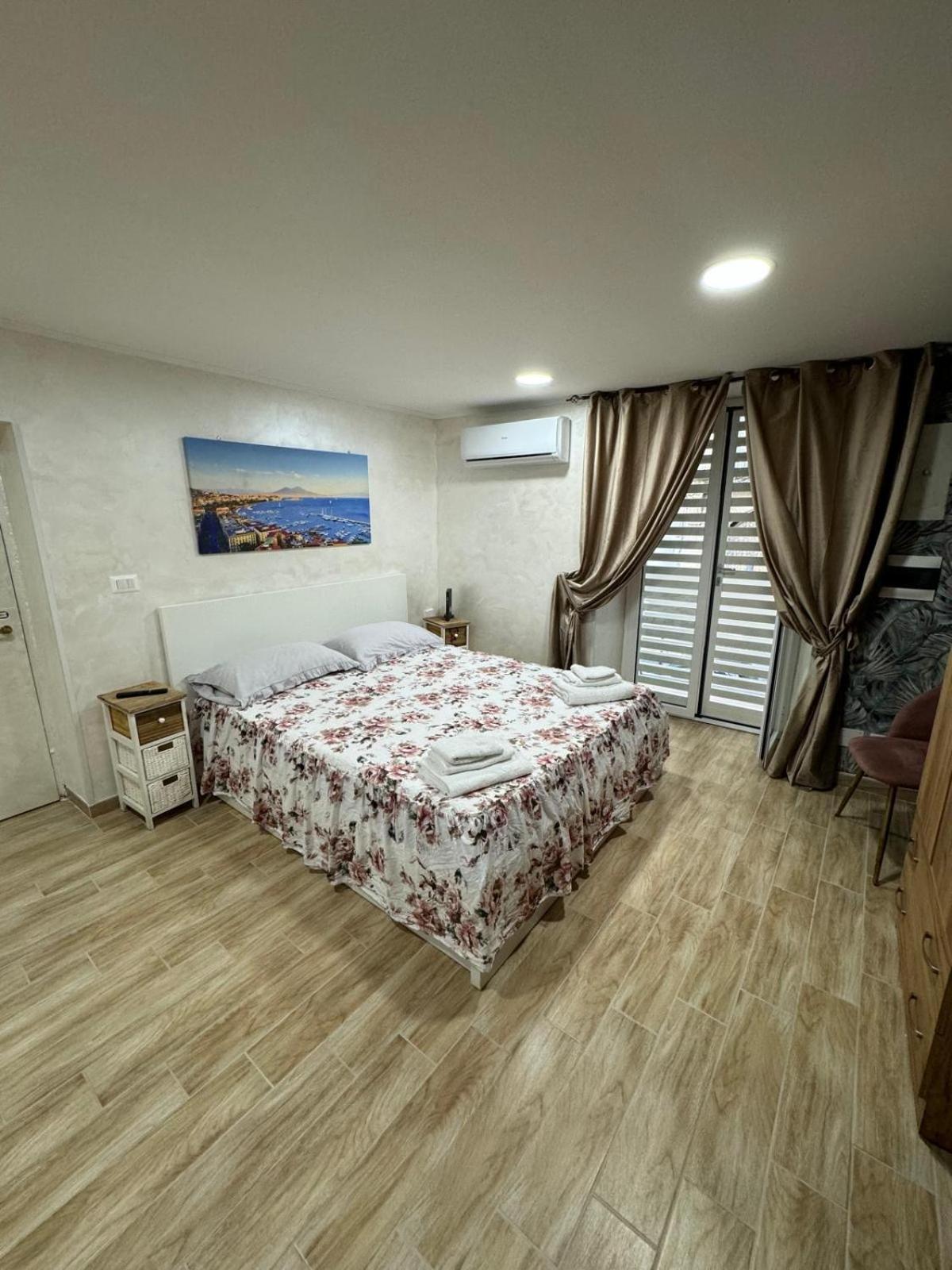 شقة Spezzano House نابولي المظهر الخارجي الصورة