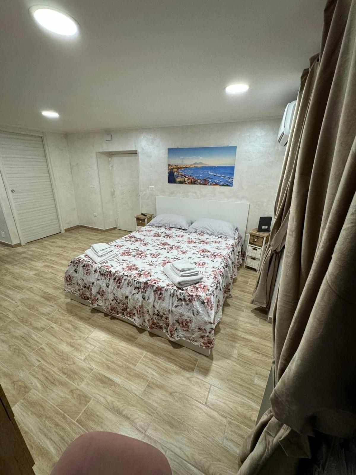 شقة Spezzano House نابولي المظهر الخارجي الصورة